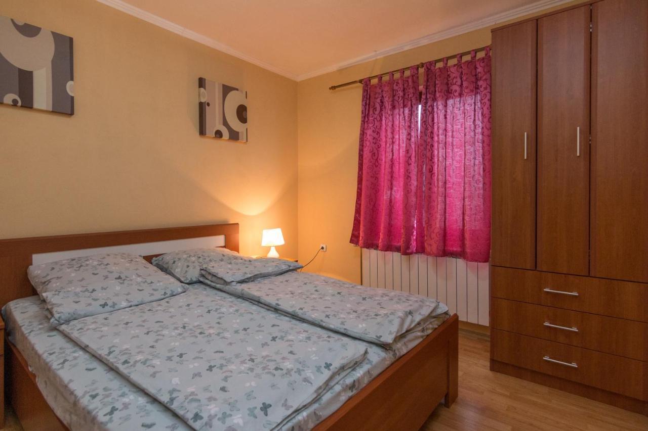 Apartments Andric Калуджерске Баре Экстерьер фото