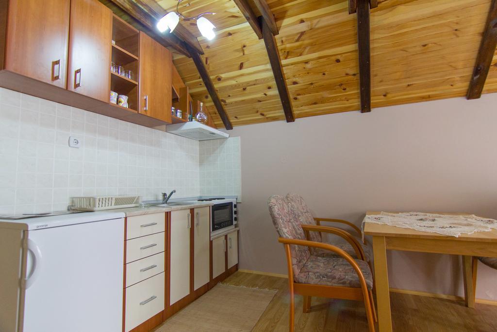 Apartments Andric Калуджерске Баре Экстерьер фото