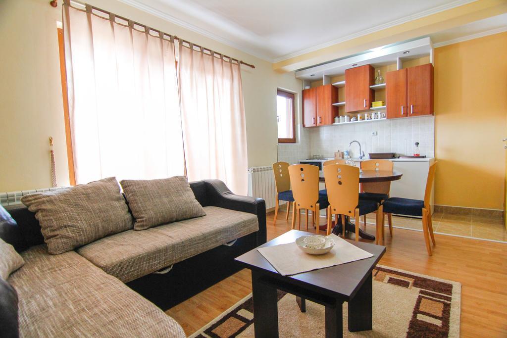 Apartments Andric Калуджерске Баре Экстерьер фото